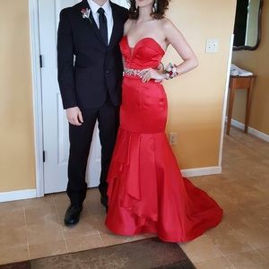 Rachel Allen red prom dress